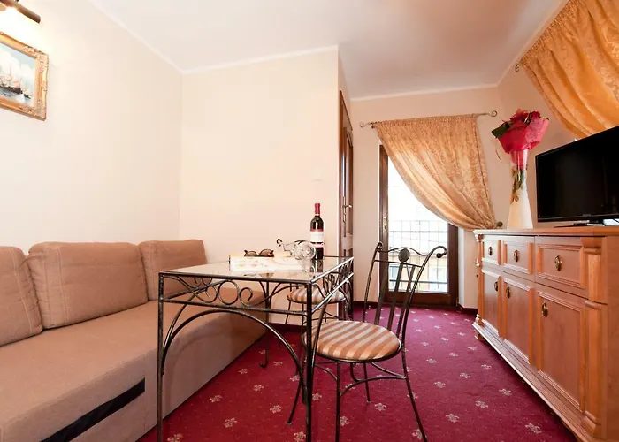 בית אירוח Sol *